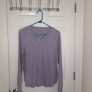 GAP Lavender Long Sleeve Henley Tee – Size Large